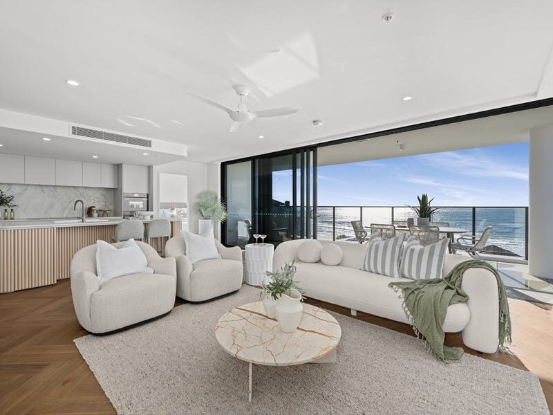Elevaire Palm Beach, Palm Beach